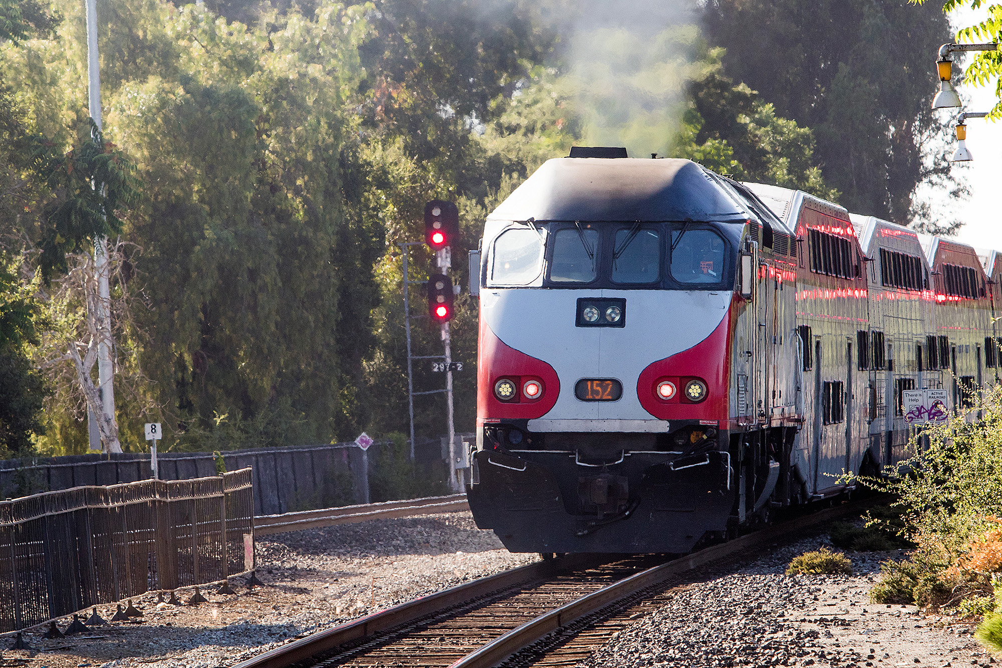 Person was struck on Caltrain tracks in Mountain View Monday night ...