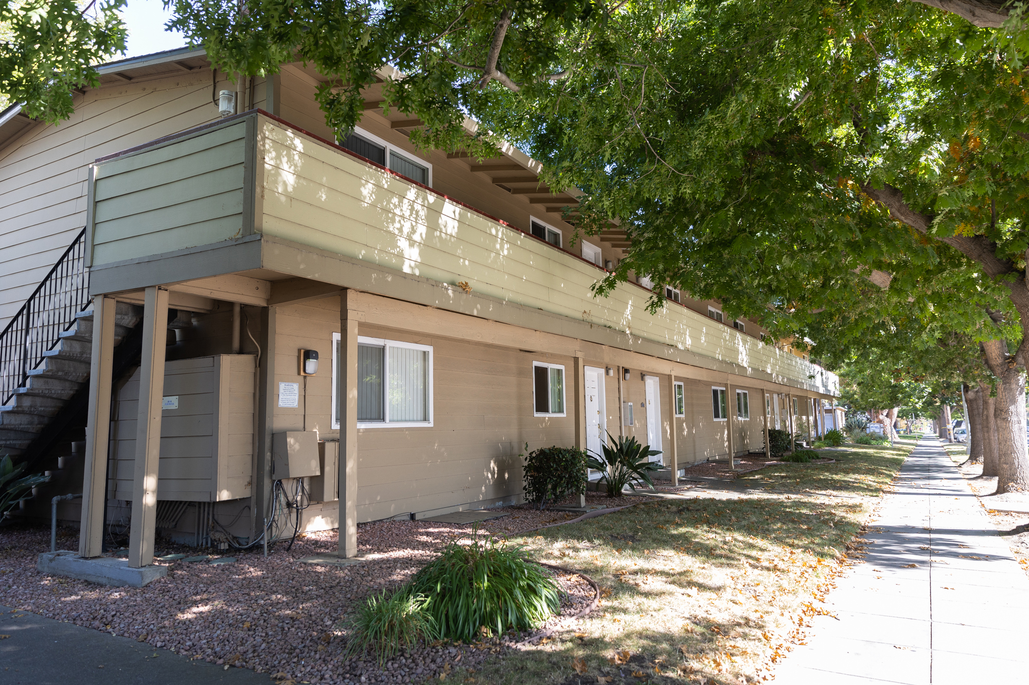 Mountain View City Council approves plan to replace rent-controlled ...