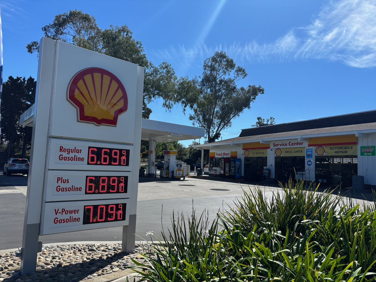 Why are gas prices so high in California? - Mountain View Voice