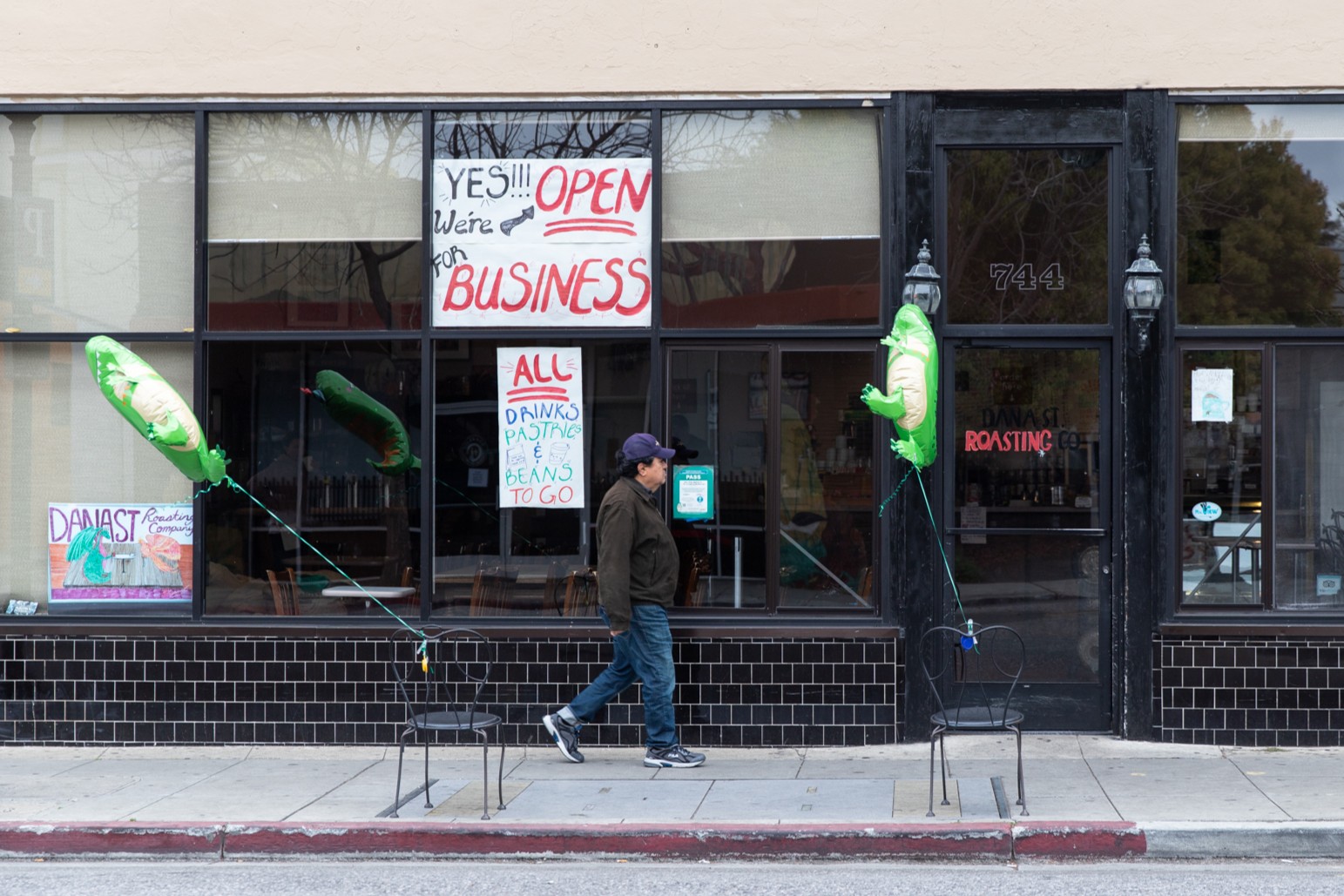 Mountain View streamlines zoning rules to attract small businesses