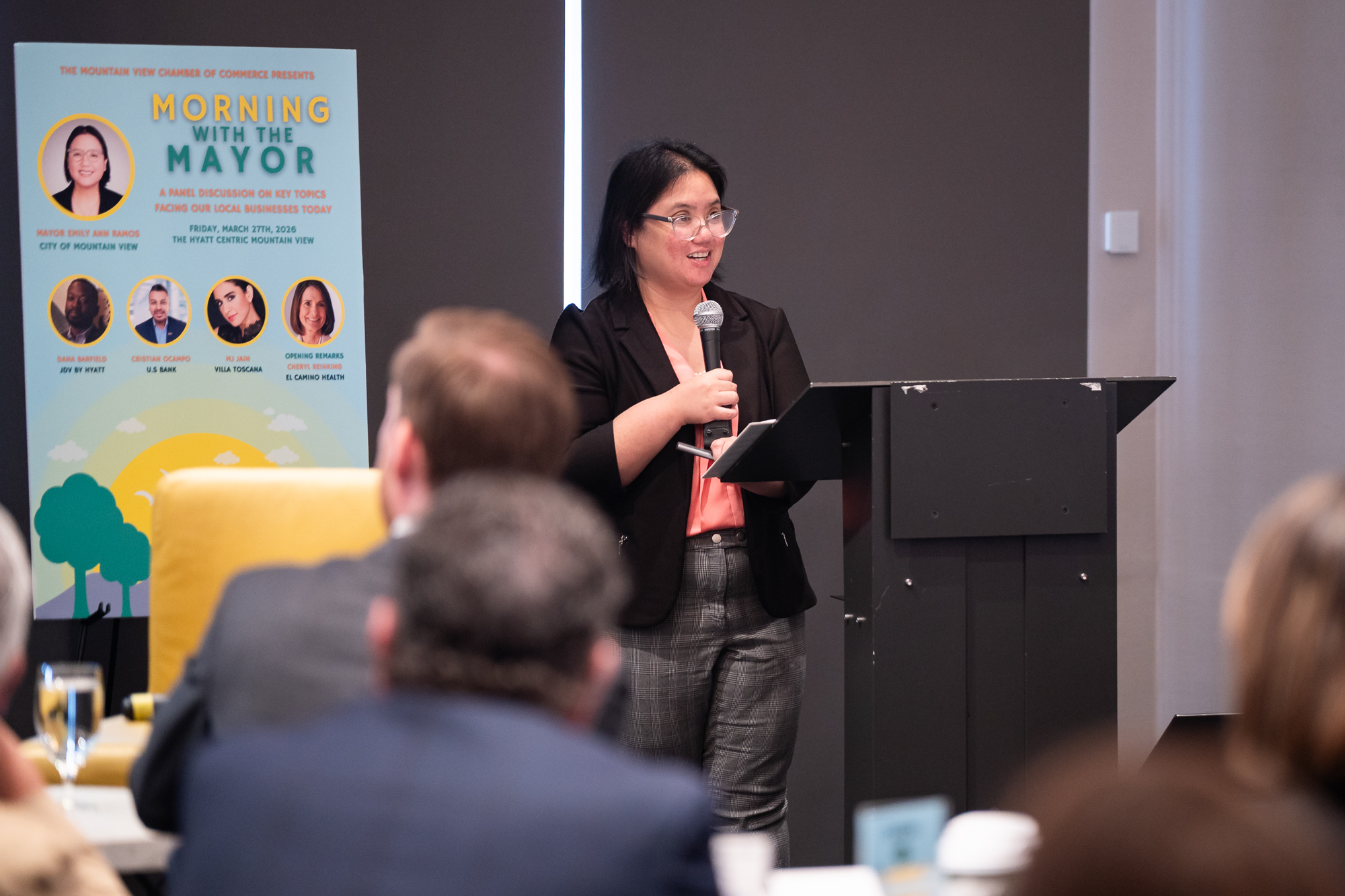 Mountain View mayor talks major tech leases, aid for small businesses in annual speech