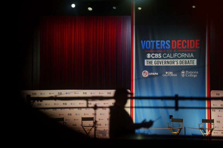 Image for Panicked California Democrats are pushing a risky strategy: Wait ’til the last minute to vote