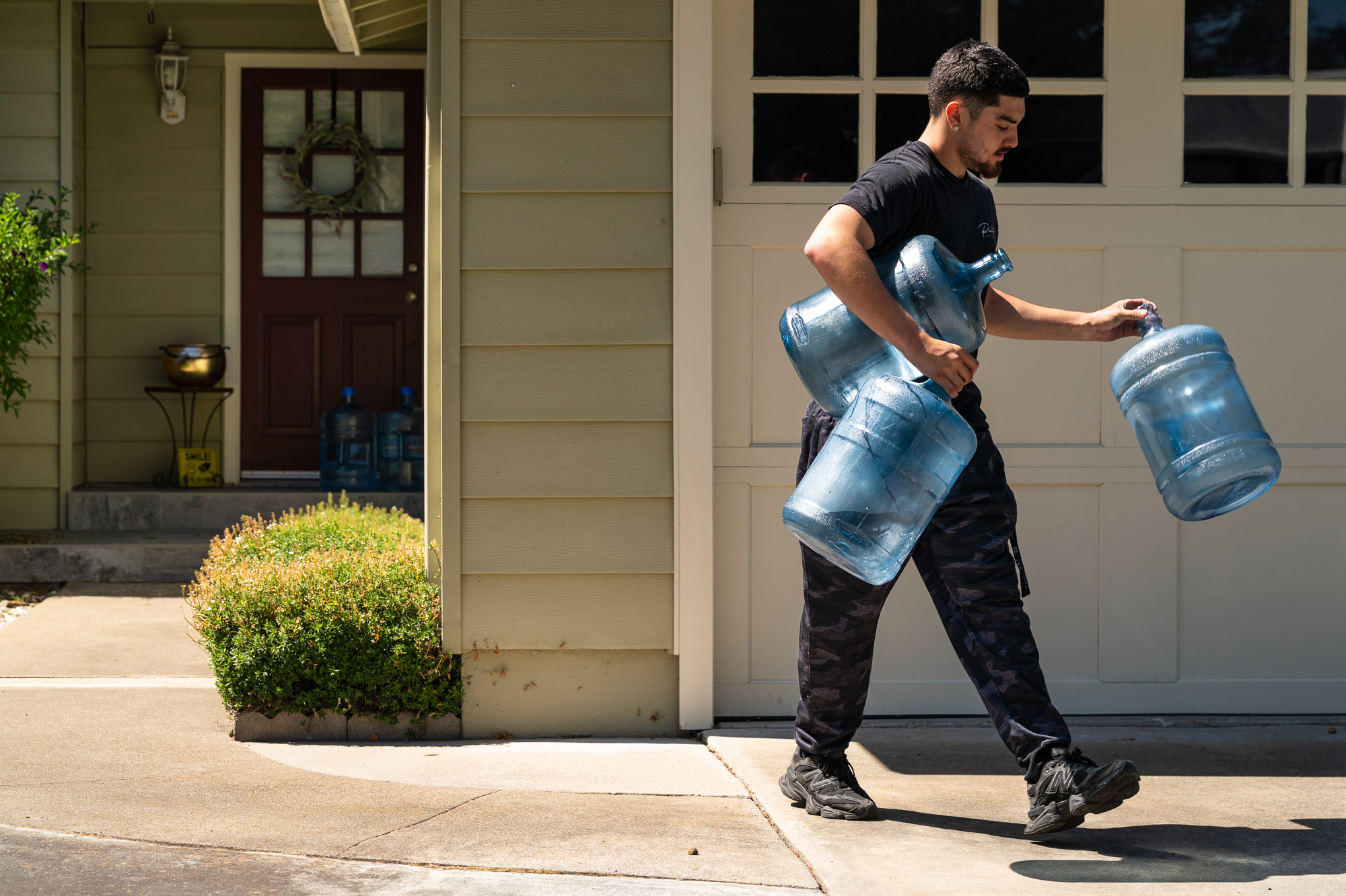 Image for After weeks without safe water, Mountain View lifts boil water notice near Cuesta Park